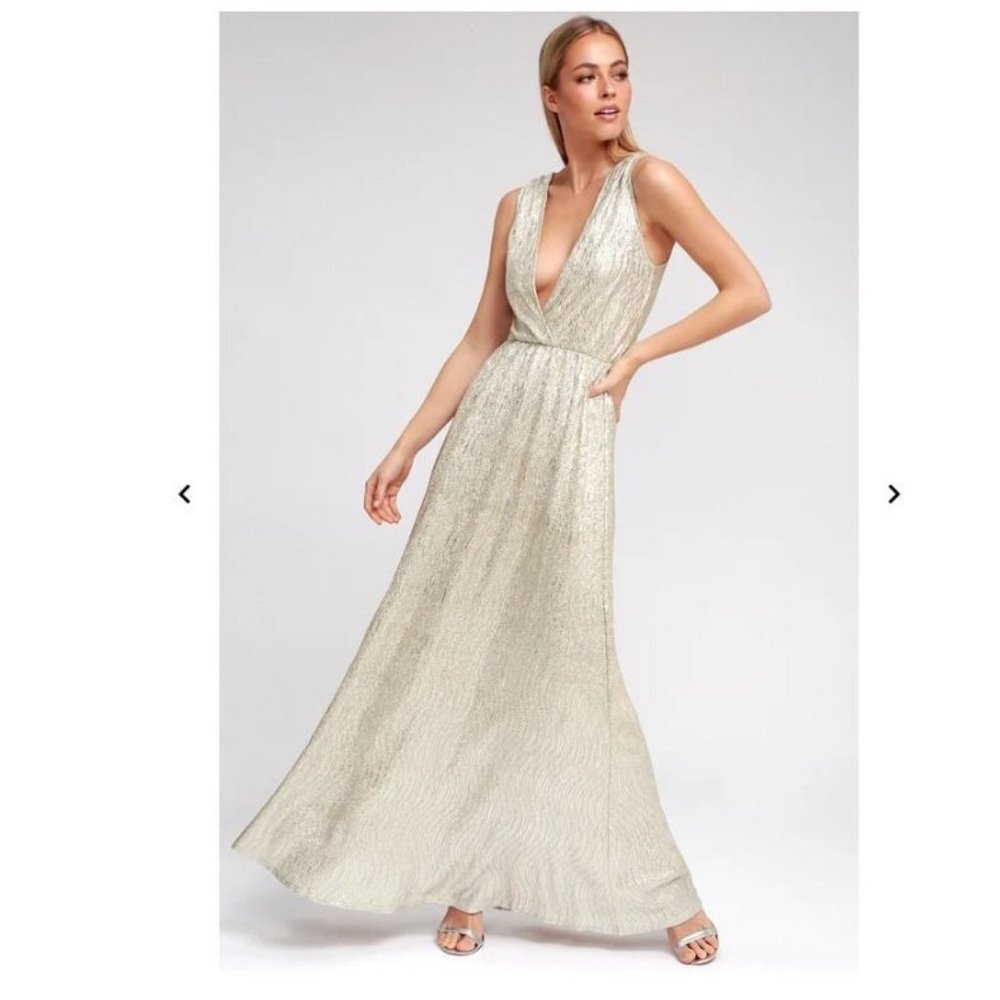 Lulus Maxi Dress Women Size Small All that Shimmers‎ is Gold Light Gold New Year